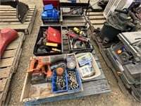 PALLET OF ASSORTED TOOLS