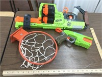 Nerf Gun & Small Basketball Metal Net