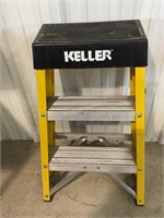 Keller fiberglass 26 inch step ladder