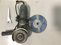 Performance 4 1/2 inch Angle Grinder with disc