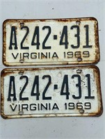Pair Virginia 1969 license plate, little rust