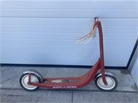 Red radio flyer scooter