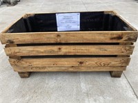 Wood planter box