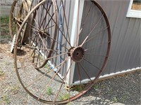 Wagon Wheel 54"