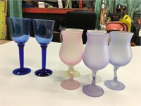 7 Colourful Wine Glasses