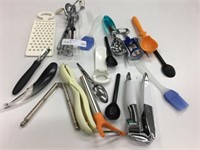 Assorted Kitchen Utensils Lot