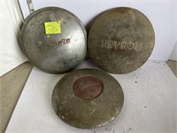 Lot of 3 vintage hub caps