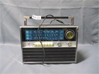portable Ac/DC radio