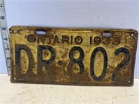 License plate: Ontario, 1933