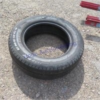 195/65R15 tire