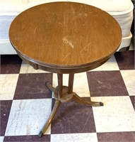 Vintage end table, some marks on top