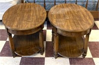 2 matching end tables