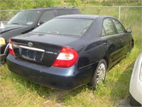 2002 TOYOTA CAMRY XLE