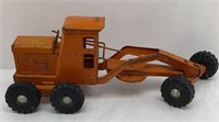 18in Metal Die Cast Tractor