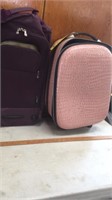 (2) CARRY-ON LUGGAGE BAGS