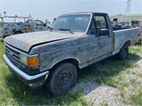 1991 Ford truck. 11698 miles. Titled. 5.0L