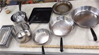 VARIOUS POTS AND PANS, PIE TINS AND BREAD PANS