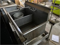 2 Bay Stainless Steel Sink