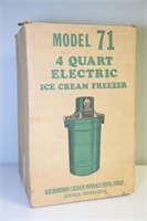 4 qt. Electric Ice Cream Freezer