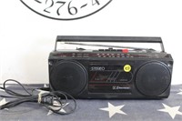Retro AM/FM Portable Stereo
