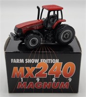 1/64 Ertl Case IH MX240 Magnum Tractor 1999 Farm