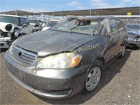 2005 Toyota Corolla 1NXBR32E75Z393399 Gray