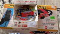 Jeff Gordon phone and collector plate