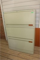 3 Drawer metal filing cabinet with key-36x18x53”