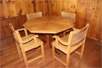 Oak table-48” diameter x 28” tall with