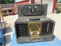 Vintage Zenith Transoceanic Radio