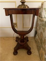 Gorgeous Cherry Victorian Pedestal Table