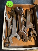 Primitive Wrenches