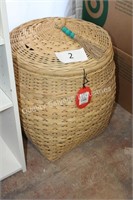 basket with lid 22x18”