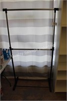 adjustable garment rack
