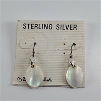 Sterling Silver Earrings with Shell Oval