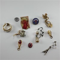 Misc Earrings and Odd Jewelry items