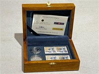 2004 ILE Sainte-Croix Coins and Stamps