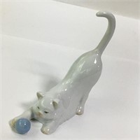 Herend Hungary Handpainted Porcelain Cat Figurine