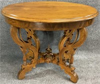 Victorian Oval Top Accent Table