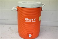 5 Gallon Gott Water Container