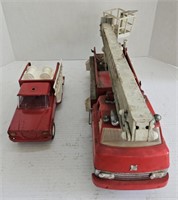 (B) Snorkel Rescue Fire Truck 17"x8"x4" and Tonka
