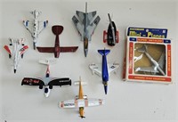 (B) Lot of Toy Airplanes 2"to 2.5"