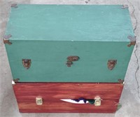 (B) Wooden Doll Accessories Chest w/ Contents