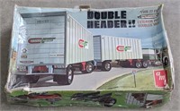 (B) AMT Double Header Trail Mobile Kit 1/25 Scale
