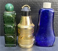 (B)  
Vtg. Old Spice and Avon Colored Glass
