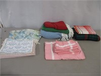 Tablecloths & Placemats