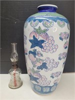 Vintage Miniature Oil Lamp & Oriental Style Vase