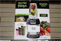 1,000W nutri ninja blender