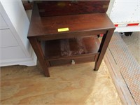 2 End Tables - Each w/One Drawer