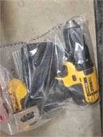 Dewalt 20v Drill With Battery Running With Battery